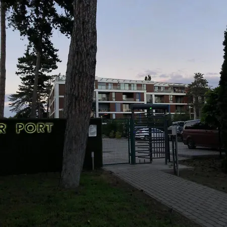Port 아파트 *
